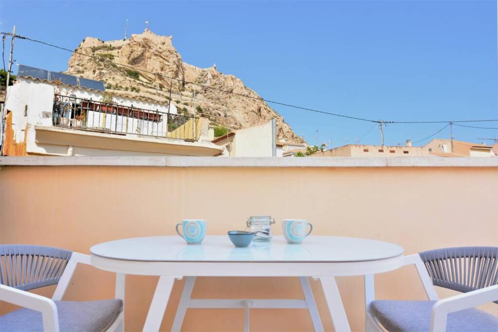 Penthouse In Old City Center By Nras Apartment Alicante Luaran gambar